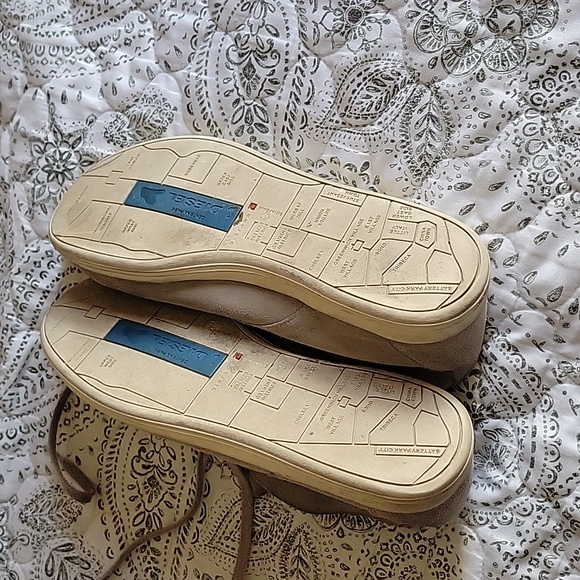 Diesel Mid Town Chukka Boots Mens 13 Gray Taupe Suede Leather Mid Cut Lace Up - Picture 4 of 4